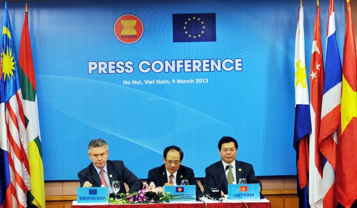 Fin de la 19ème conférence des ministres de l’Economie de l’ASEAN - ảnh 1